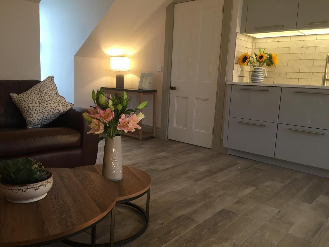 Irvine One Bedroom Apartment Dış mekan fotoğraf